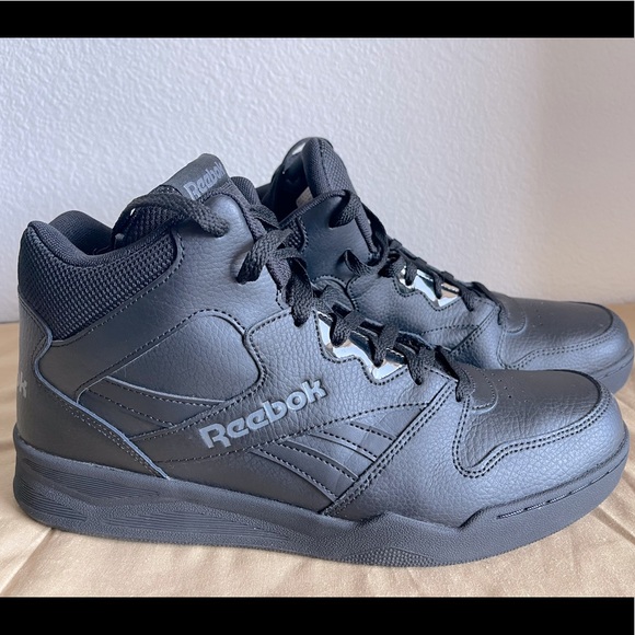 Reebok Other - Rebook Bb4500 Hi2 Sneaker size 10.5 XWide